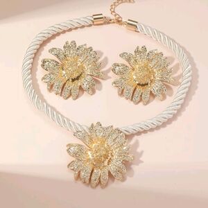 Gold and Silver Floral Jewelry Set